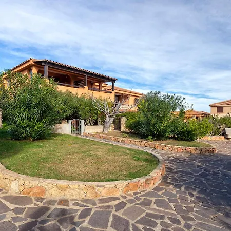 Appartamento C11 - F4 By Interhome Golfo Aranci